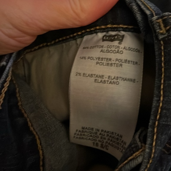 Women’s Red Tag Levi’s Perfectly Slimming 512 Bootcut size 16. Stretchy - Picture 8 of 8